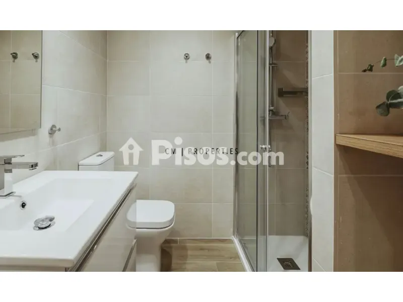 Vannitoad - Modern Studio with Lift in Campanar