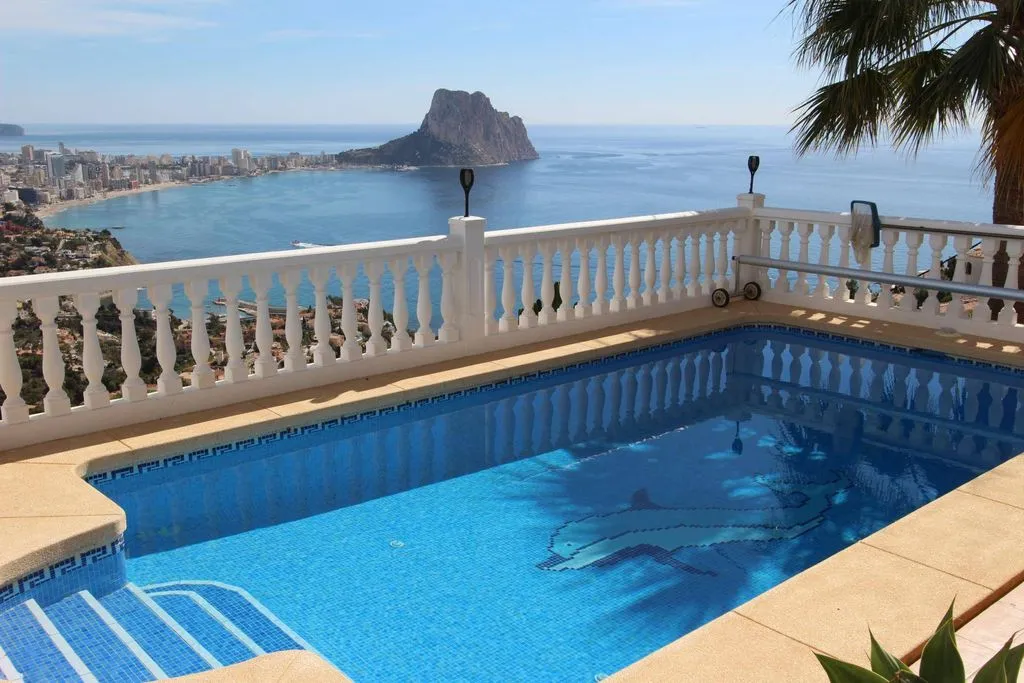 Piscine - Luxury Villa with Sea Views in Calpe