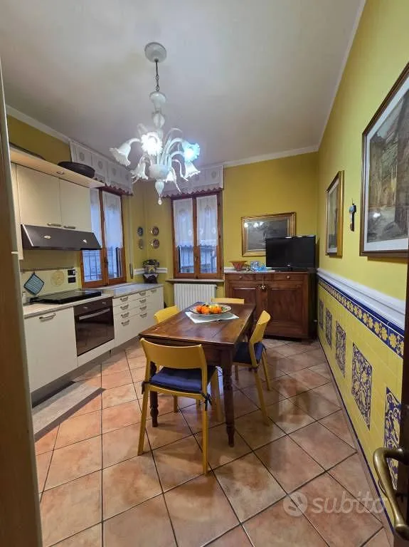 Salle à manger - Independent Villa with Private Courtyard in A