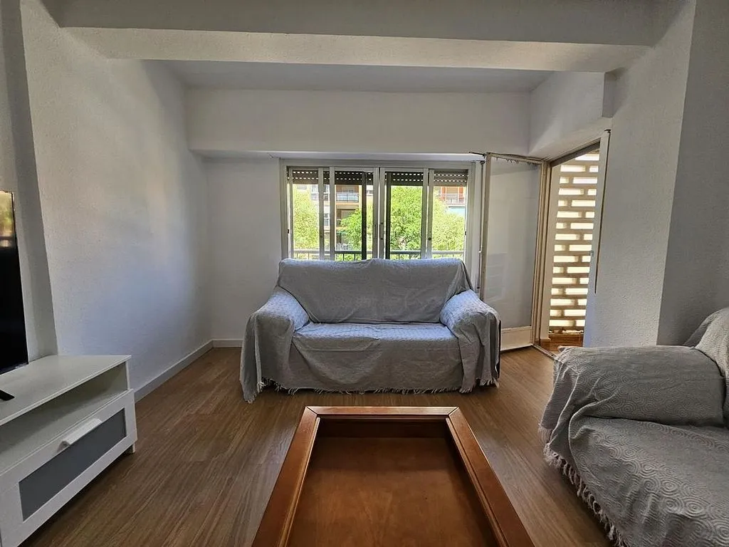 Séjour - Fully Renovated Student Flat in Valencia