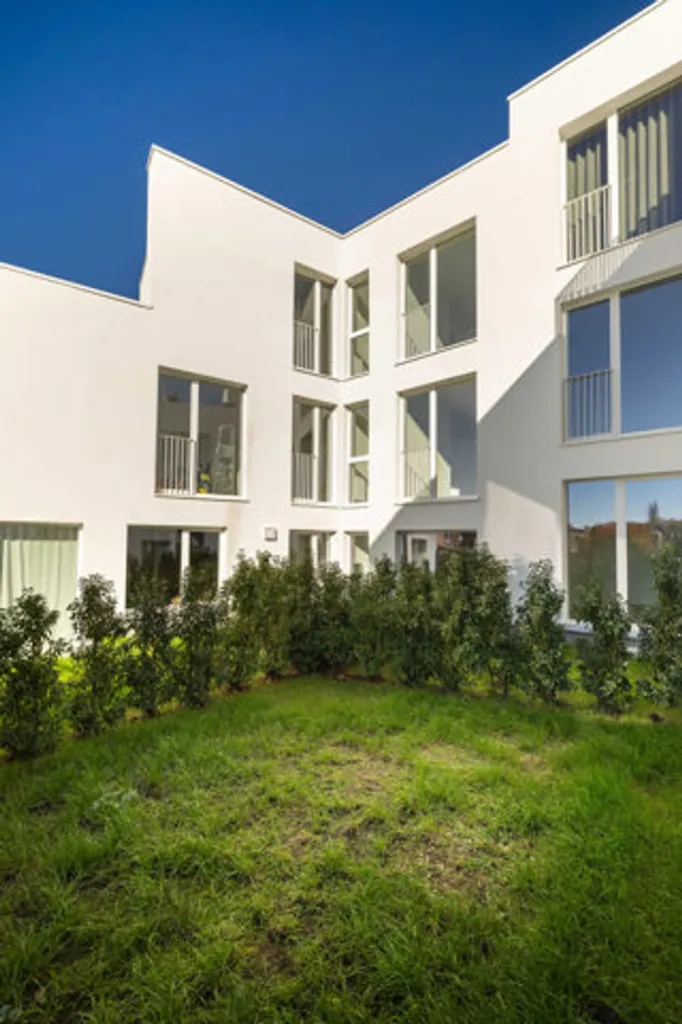 Apartment in Berchem-Sainte-Agathe