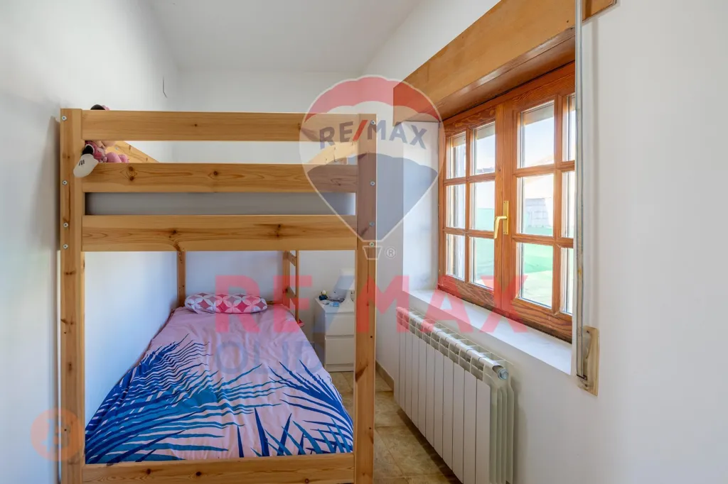 Magamistoad - Detached House with Garden in Traspinedo