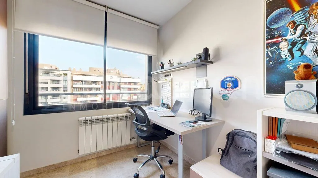 Kabinet - Luxury Duplex with Pool in Valencia