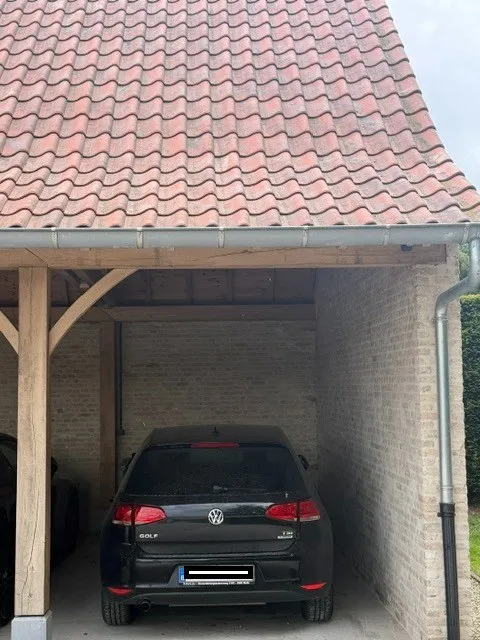 Garaaž - Luxury Ground Floor Flat with Terrace in Elversele