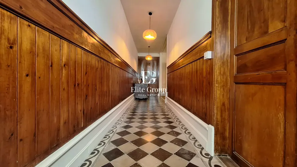 hallway_entrance