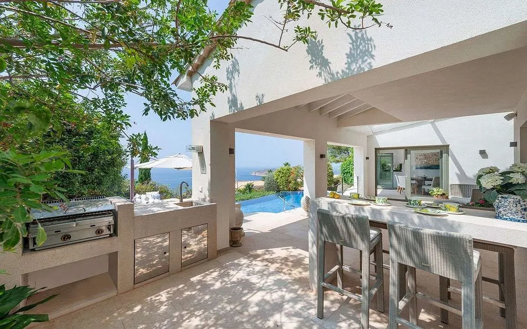 Terrass - Chalet with Pool and Sea Views in Santa Ponça
