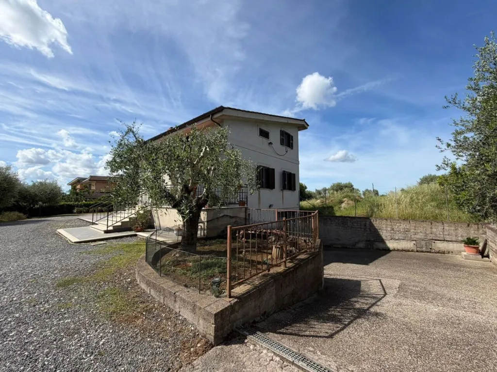 Extérieur - Rustic Villa with Garden in Lanuvio