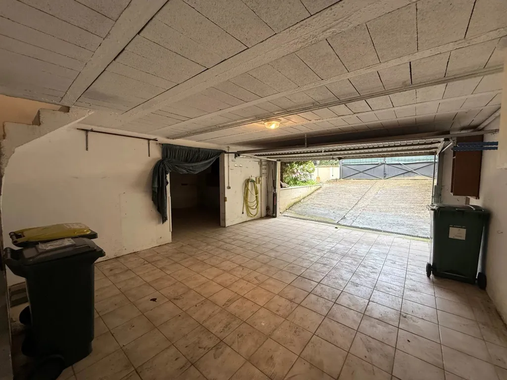 garage