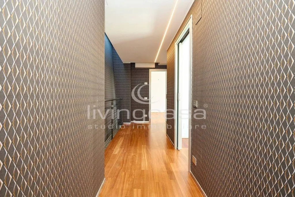 Entrée - Luxury Villa with Panoramic Tower in Besana in Brianza
