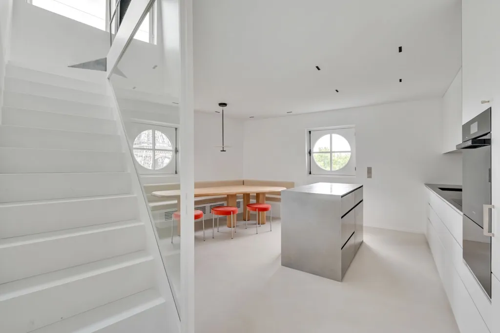 Cuisine - Appartement de Luxe avec Vue Tour Eiffel à Paris 16