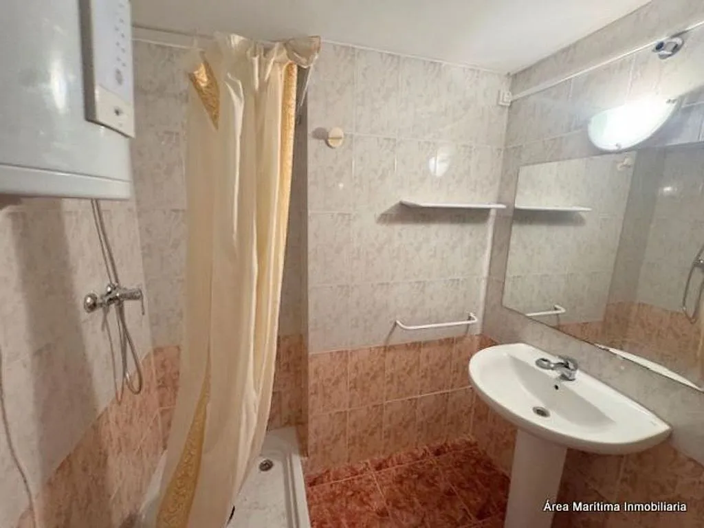 Salles de bain - Loft with Pool and Terrace in Oropesa