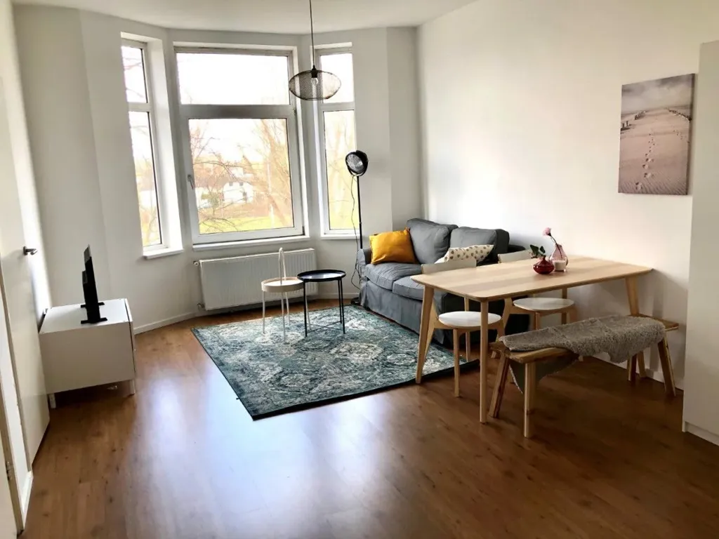 Elutuba - Stylish Apartment with Green View in Rotterdam