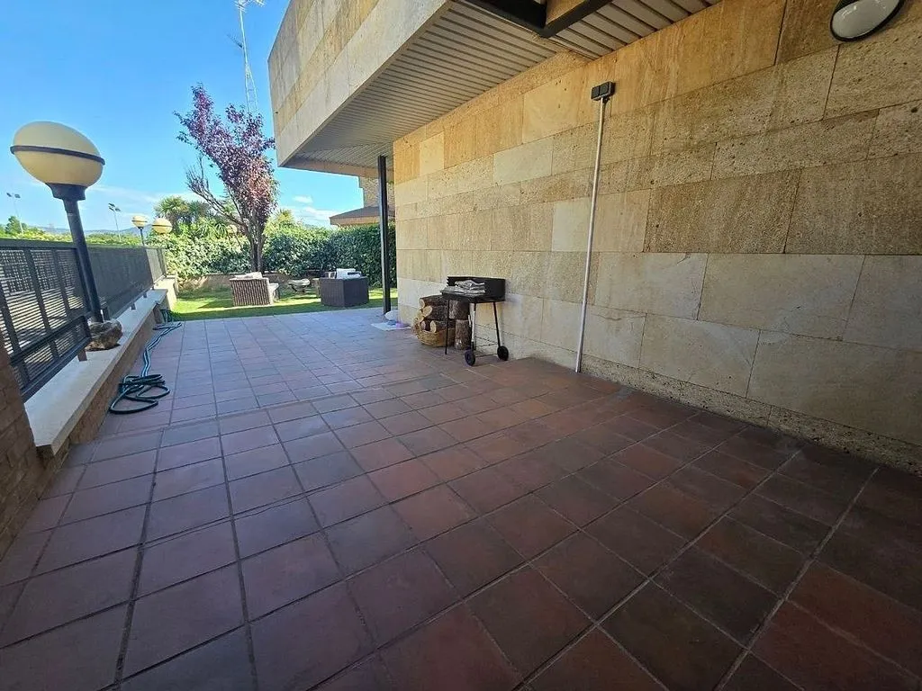 Terrass - Reformed Chalet with Pool in Logroño