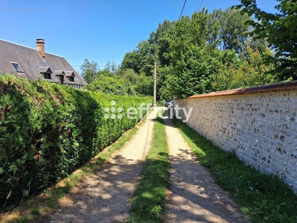 Välivaade - Constructible Plot in Tourneville