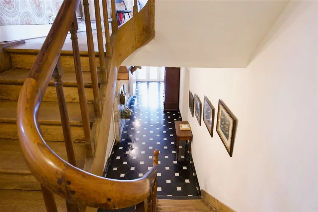 Toad - Historic Manor with Development Potential in Jodoigne