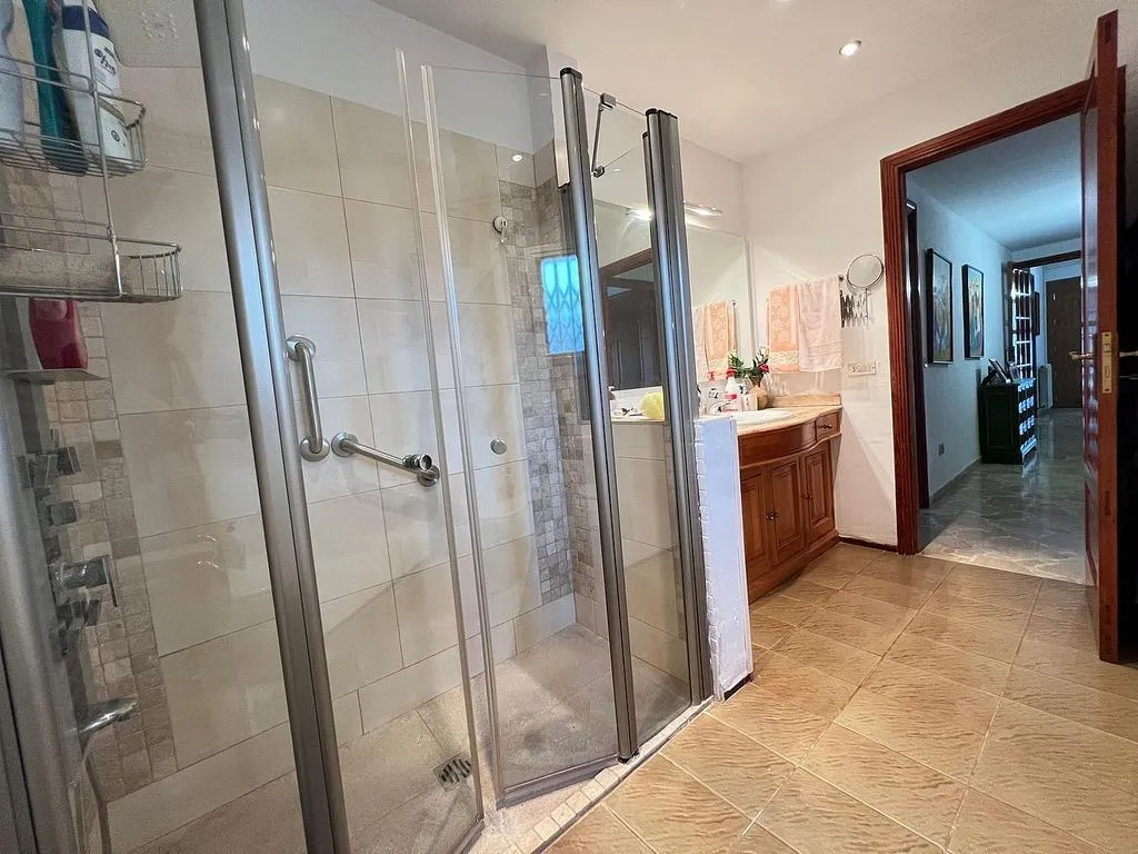 Vannitoad - Rustic House with Pool in Reis Catòlics