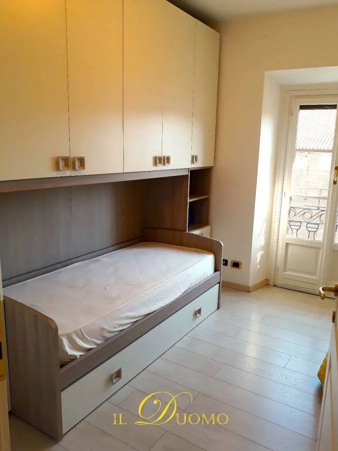 Chambres - Penthouse with Panoramic Views in Novara Centre
