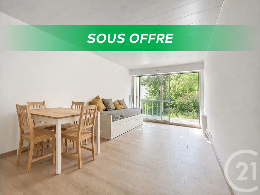 Elutuba - Renovated 2-Bed Flat with Private Parking in Montpellier
