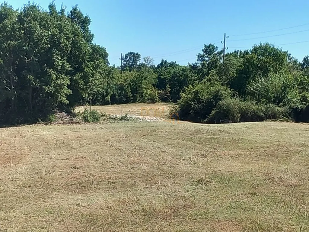 Aed - Building Plot in Quiet Village, Butkovići