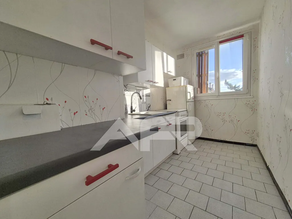 Cuisine - Appartement Balcon Vue Dégagée dans Résidence Sécurisée