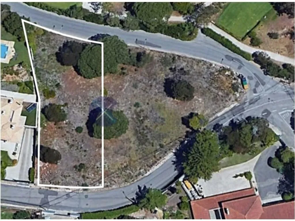 Vue aérienne - Approved Land for Two Houses in Estoril