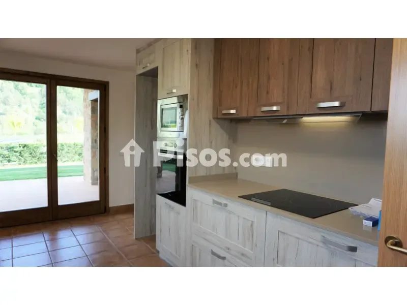Cuisine - Rustic Chalet with Garden in Santa Eulàlia de Riuprimer