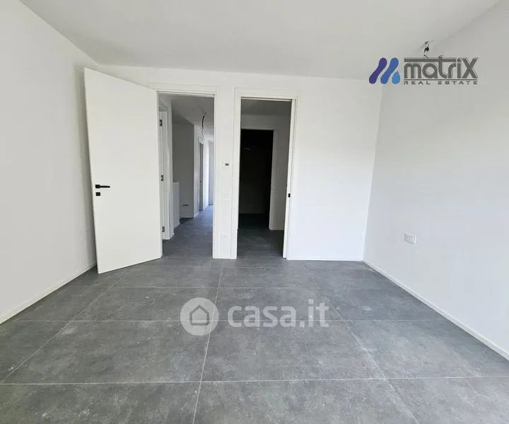 Pièces - Semi-detached Villa with Solar Panels in Vigonovo