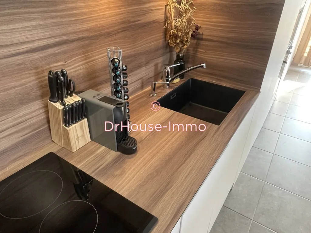 Cuisine - Appartement T3 avec Balcon Couvert à Béziers