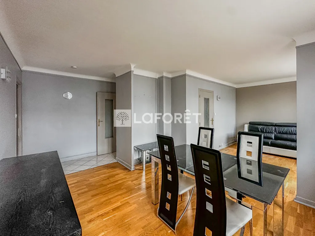 Salle à manger - Appartement Traversant avec Balcon à Grenoble