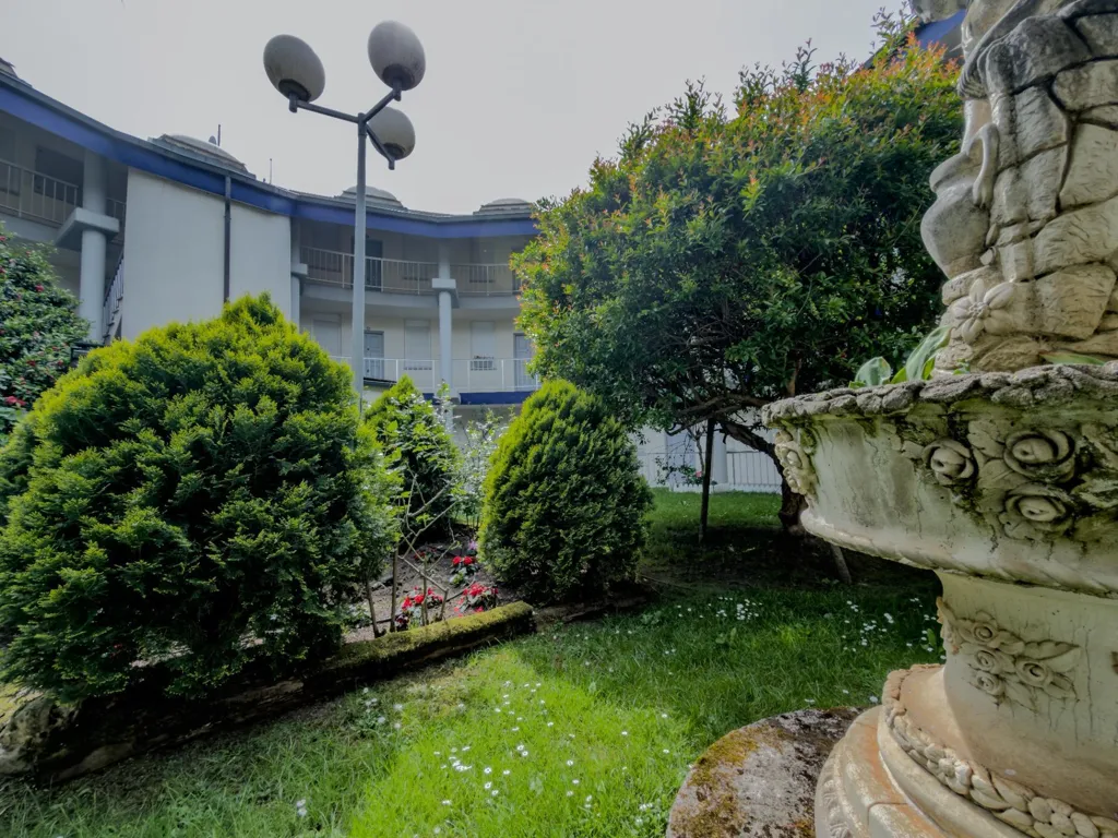 Jardin - Apartment with Sea View in Somo, Cantabria