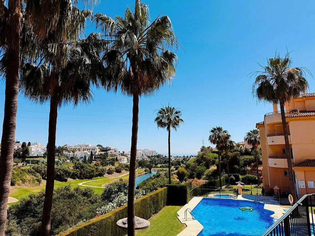 Bassein - Apartment with Pool and Golf View in Riviera del Sol