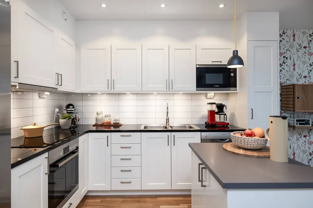 Cuisine - Apartment with Balcony in Ekeby Almby, Örebro
