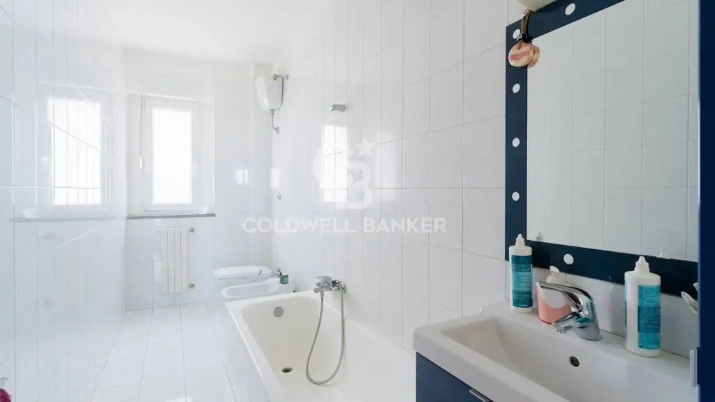 Bathrooms - Efficient Apartment with Triple Exposure in Bari