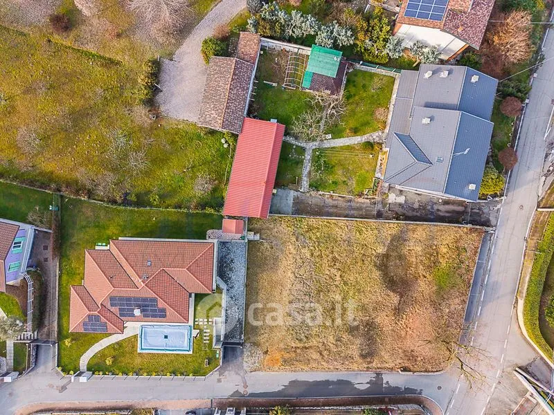 Vue aérienne - New Villa Construction with South Orientation in Cossato
