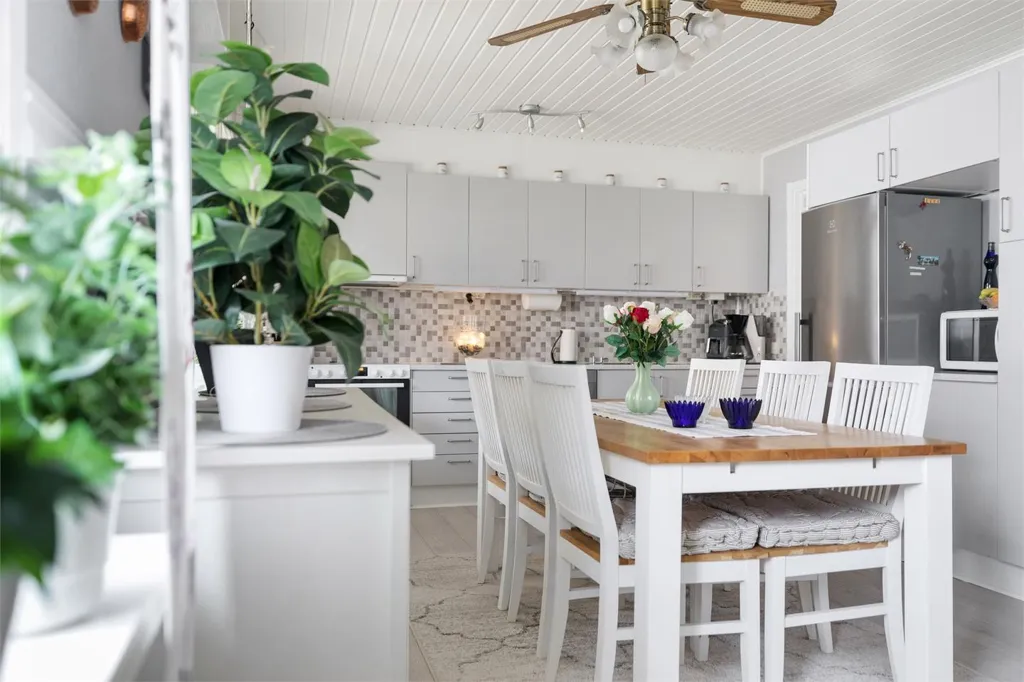 Salle à manger - Villa with Garden in Gullbranna, Halmstad
