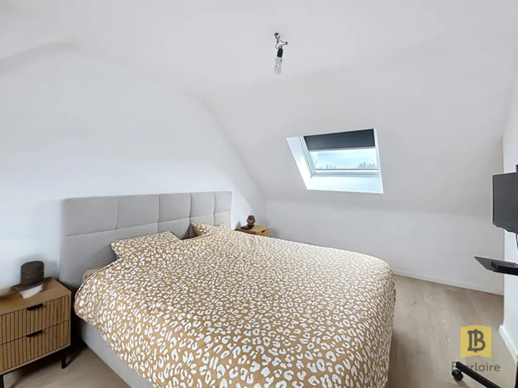 Chambres - Maison Récemment Construite avec Terrasse à Saint-Ghislain
