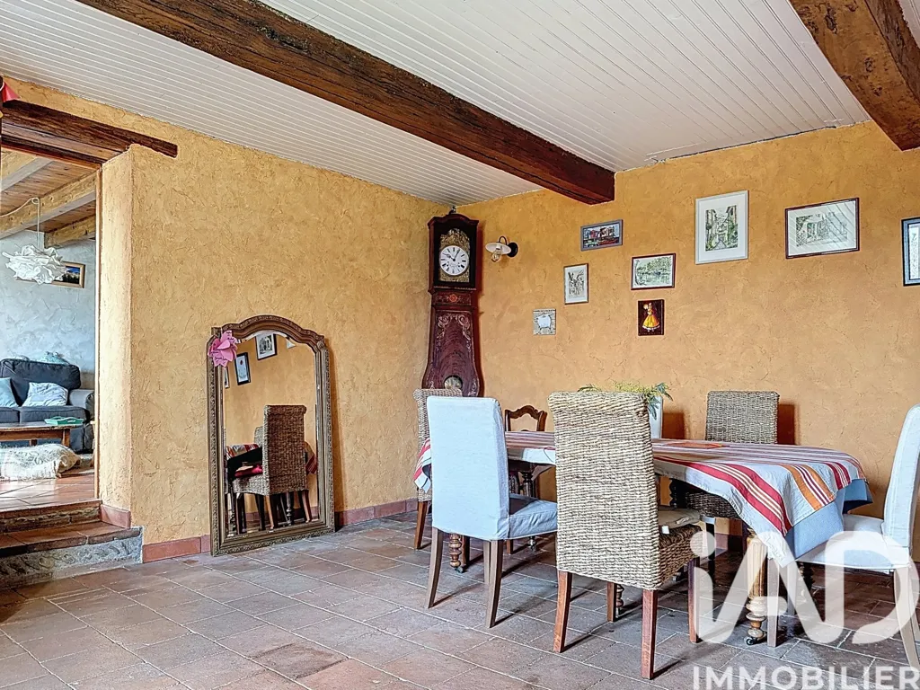 Sala da pranzo - Villa with Pool near Le Fousseret