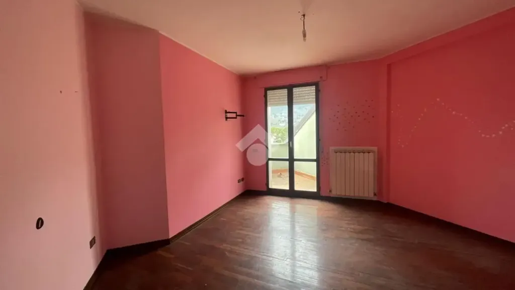 Pièces - Attic Apartment with Terrace in Terni