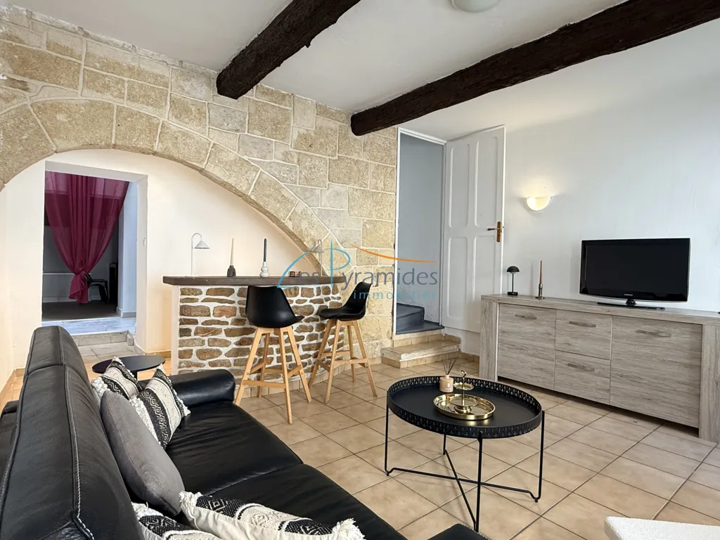 Soggiorno - Charming Townhouse with Stone Vault in Lunel Centre