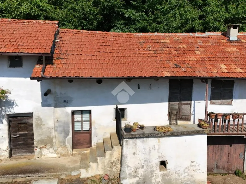 Vista aerea - Rustic Property with 25,700m² Land in Verzuolo