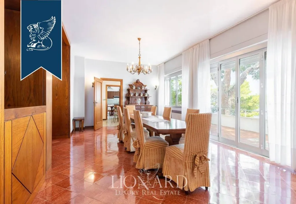 Salle à manger - Luxury Villa with Sea View in Bordighera