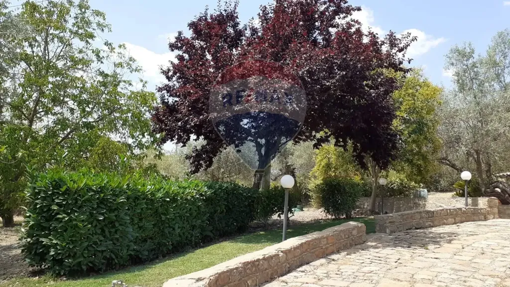Aed - Spacious Villa with Garden in Piazza Armerina
