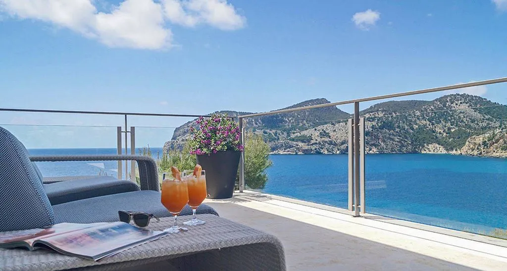 Terrasse - Luxury Villa with Sea Views in Camp de Mar