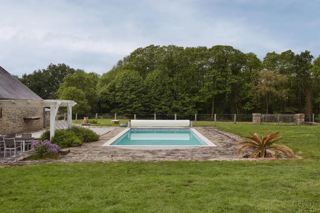 Bassein - Rustic Stone House with Pool in Countryside