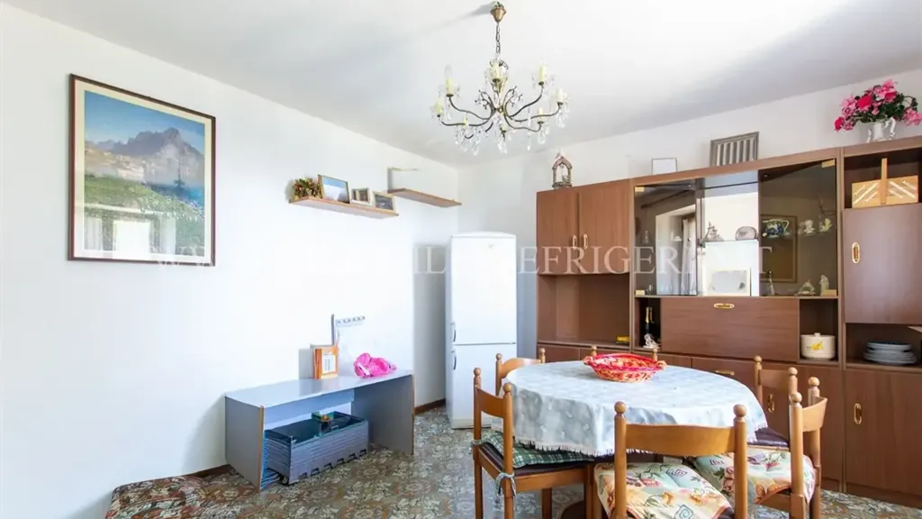 Salle à manger - Rustic Apartment with Garden in Collepedrino