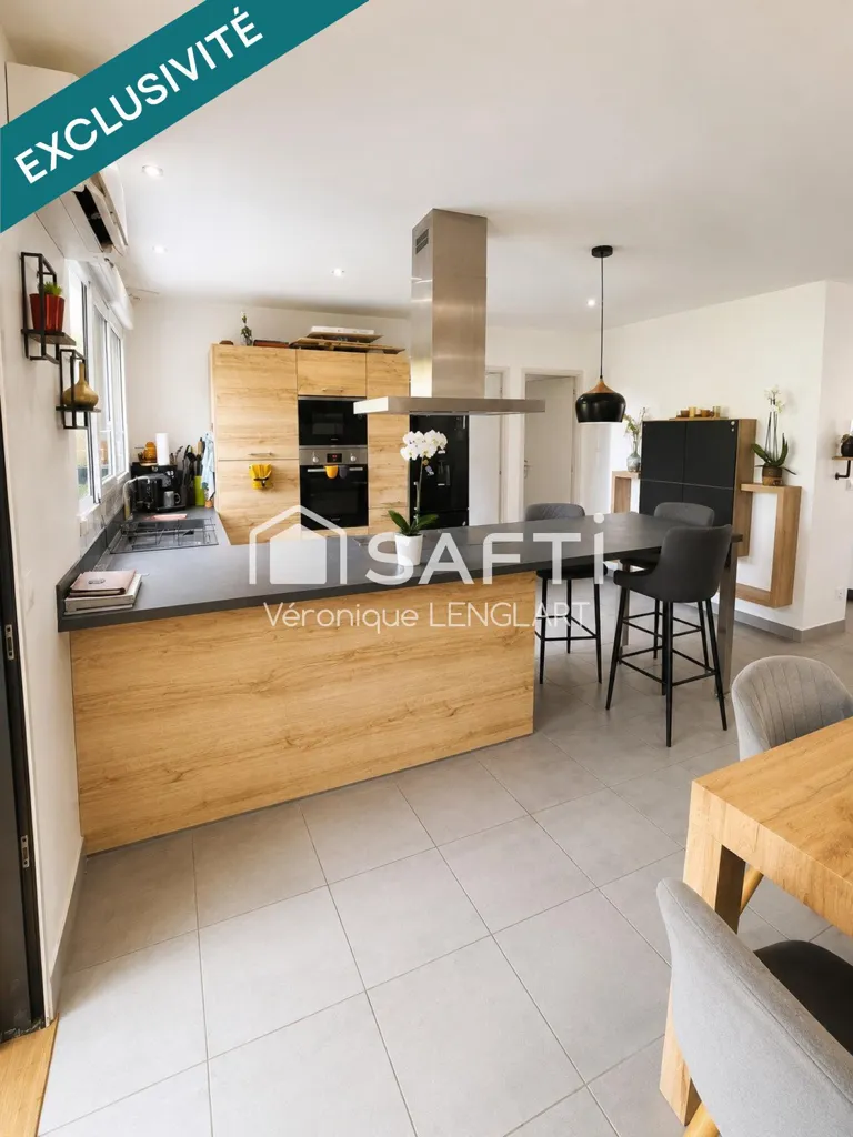 Köök - New Flat-Plan House with Garden in Quiet Area