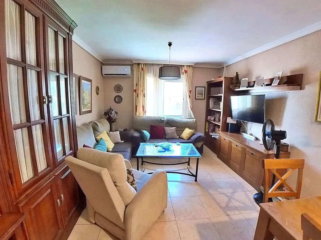 Elutuba - Ground Floor Flat with Terrace in Córdoba