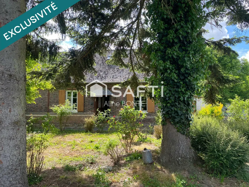 Giardino - Brick House with Outbuilding in Village Centre