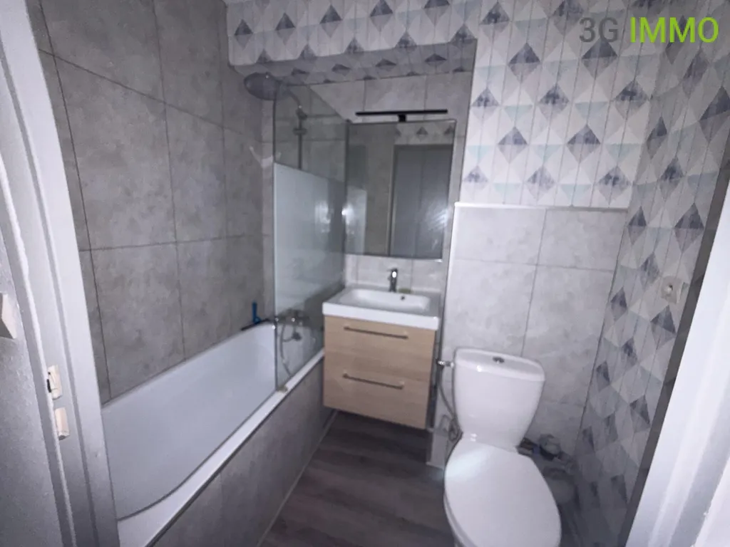 Bagni - Fully Furnished 1-Bed Flat in Nancy