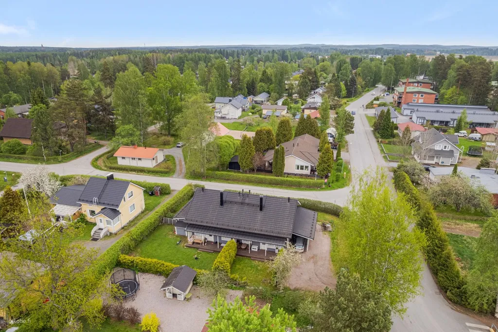 Aerial - Modernised Detached House with Sauna in Hämeenlinna